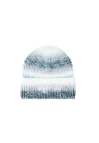 Berretto lavorato a maglia con un design a gradiente che va dal blu chiaro al grigio scuro, con una texture a costine e il logo "Project Paris" ricamato in bianco.