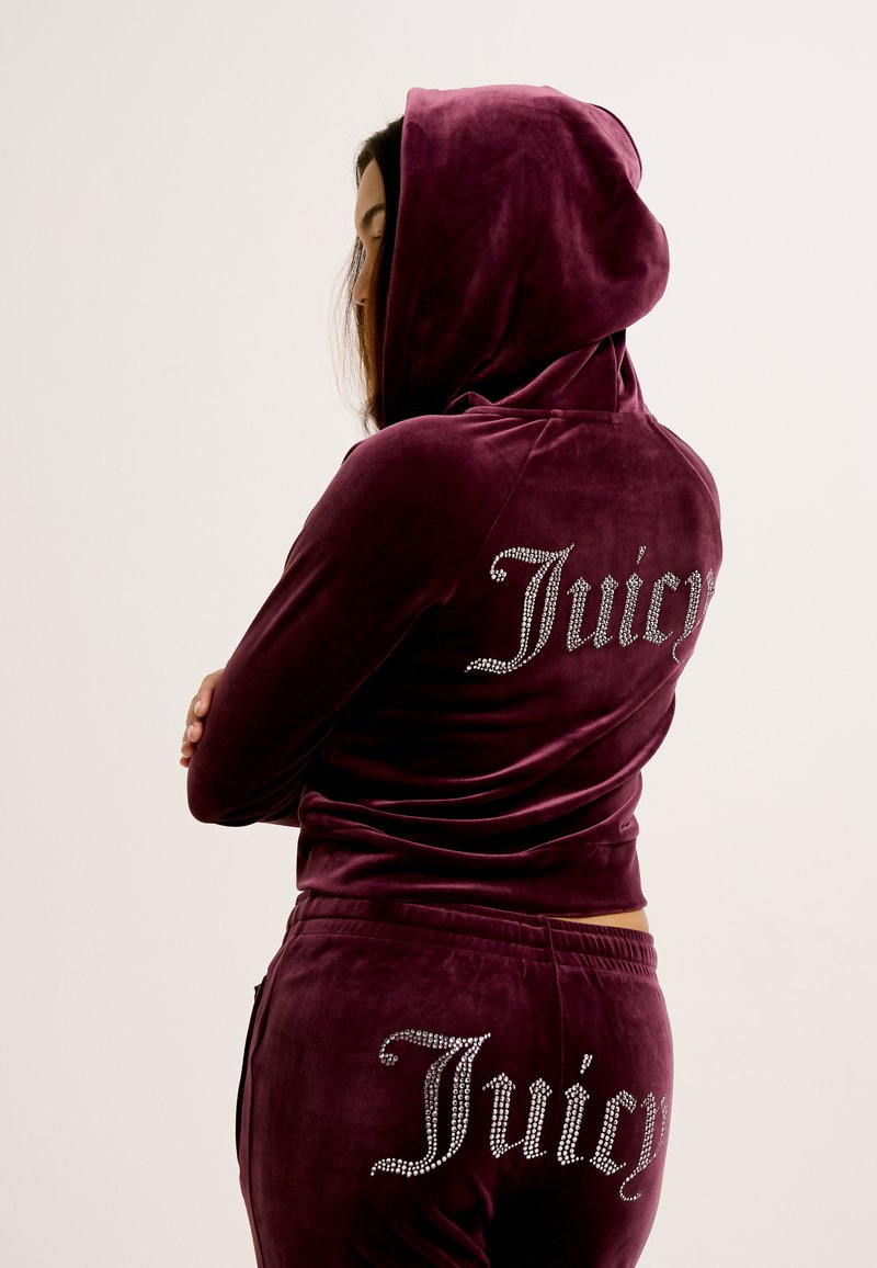 Omskda veb-kamera bilan jinsiy aloqa Rus havaskor sikish