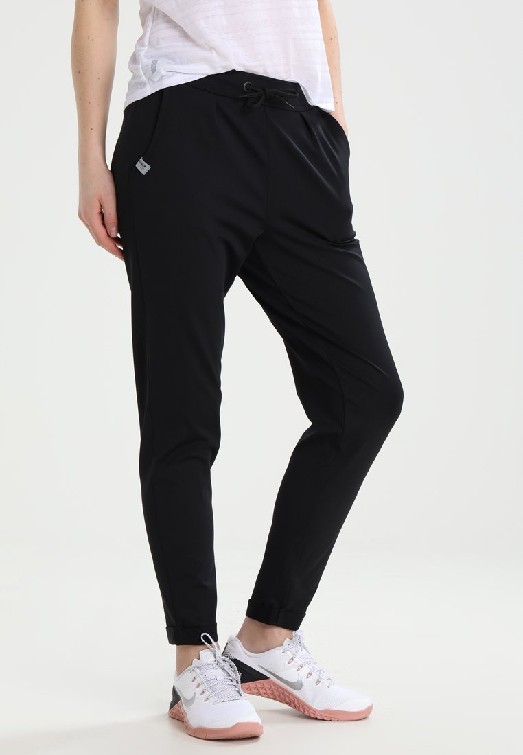 ONLY Play ONPBAE TRAINING PANTS - Trainingsbroek - black/Zwart - Zalando.nl