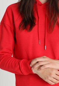 Urban Classics Felpa con cappuccio - red