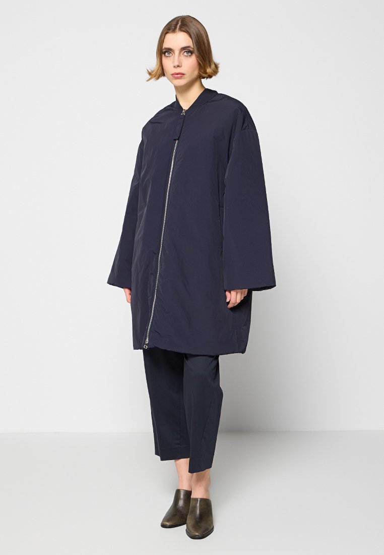 closed Halflange jas donkerblauw closed Halflange jas donkerblauw