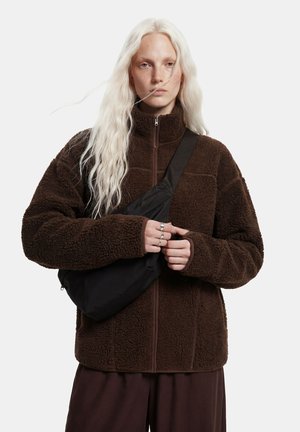 Pieces PCSADIA LS TEDDY JACKET NOOS BC - Veste polaire - hot fudge