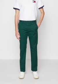 Tommy Hilfiger DENTON 1985 PIMA - Chinos - hunter
