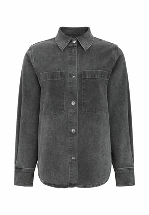 Schwarzes Jeanshemd mit Kragen, langen Ärmeln, zwei Brusttaschen und Knopfverschluss. Abgenutzte Textur über den gesamten Stoff.