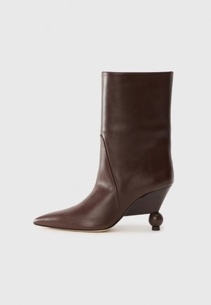 ROLLIO - High heeled ankle boots - marrone scuro