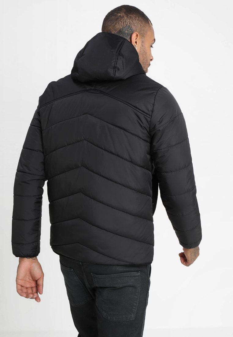 attacc hdd overshirt