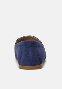 Lauren Ralph Lauren AVERI III SUEDE LOAFER - Mokasīni - refined navy