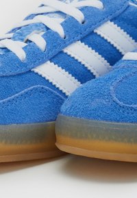 adidas gazelle silver green womens adidas Gazelle Indoor - Trainers