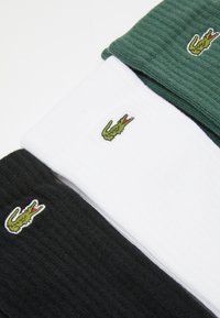 Lacoste CHAUSSETTES UNISEX 3 PACK  - Socken - black/white/sequoia