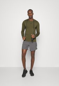 adidas Performance TECHFIT TRAINING - Bluzka z długim rękawem