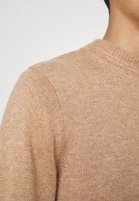 Scotch & Soda SPECKLED - Camisola - beige