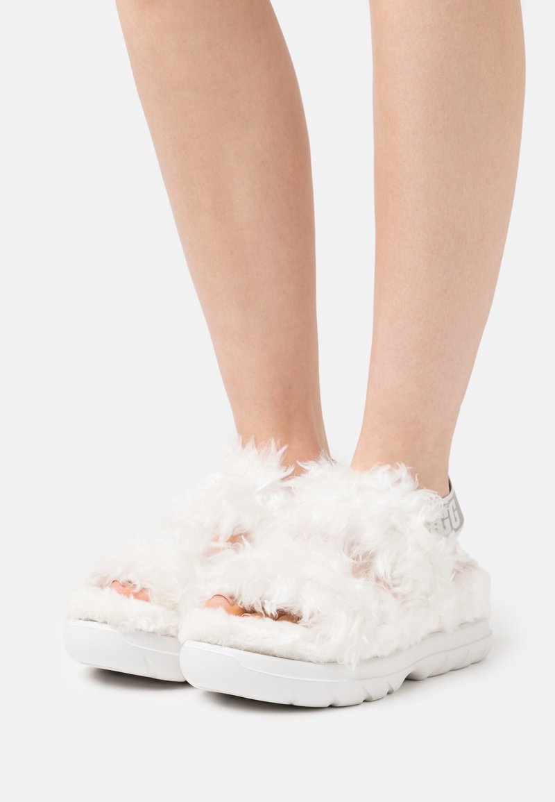 UGG Sandales à plateforme - white