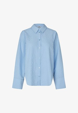 Cămașă albastru deschis cu mânecă lungă și nasturi, cu guler și model în carouri subțiri bleumarin.