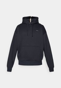 Hoodie in dunklem Marineblau, aus Baumwollmischung. Verfügt über eine Fronttasche, gerippte Bündchen und Saum sowie ein dezentes Logo auf der Brust.