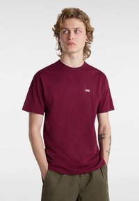 Vans LEFT CHEST LOGO TEE - Jednoduché tričko - burgundy
