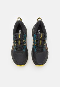 ASICS PRE VENTURE 9 UNISEX - Løpesko for mark - black/sandstorm