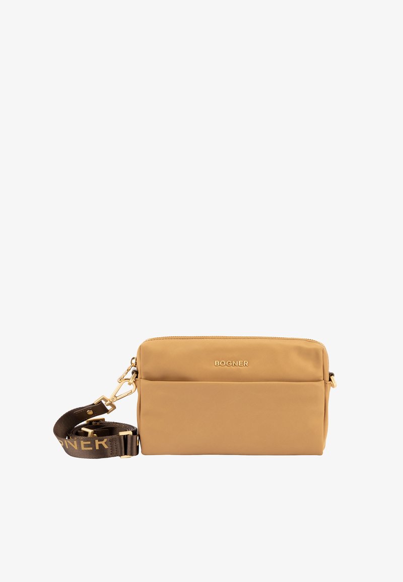 Borsa a tracolla color tan in nylon liscio con logo dorato. Presenta una chiusura con zip e una tracolla in tessuto regolabile con branding a contrasto.