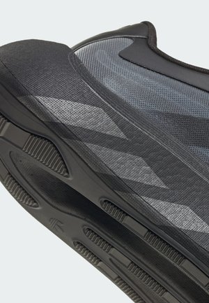 adidas Hyper Boost Euphoria LT Core Black Utility Black — foto 6
