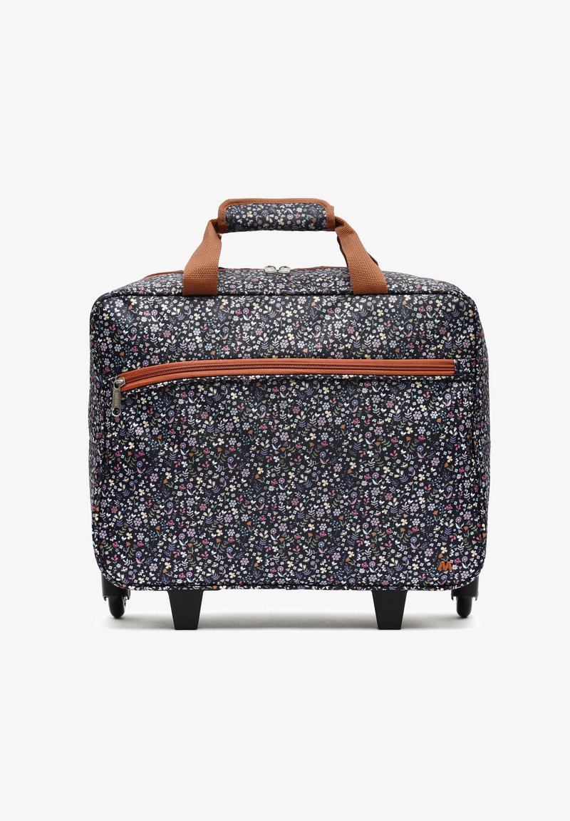 Putna torba s tamnim cvjetnim uzorkom, izrađena od izdržljive tkanine. Ima smeđi zatvoreni džep i dvostruke čvrste ručke.