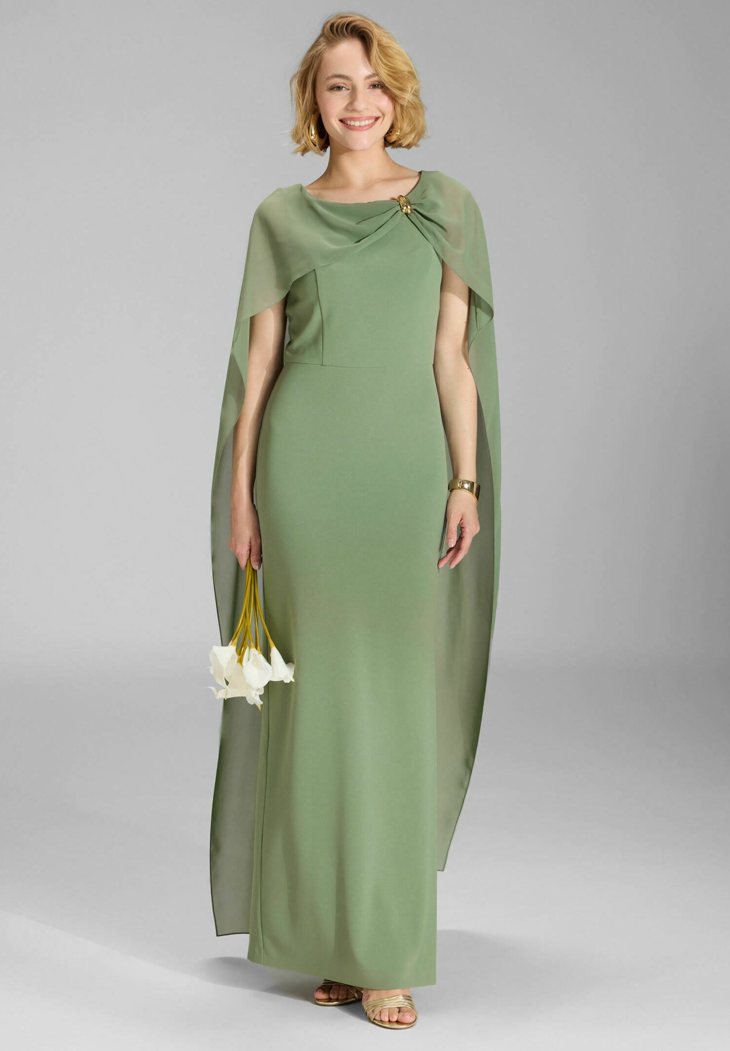 slim fit dress slacks Metallic Green Plaid Indy Maxi Dress main image 0