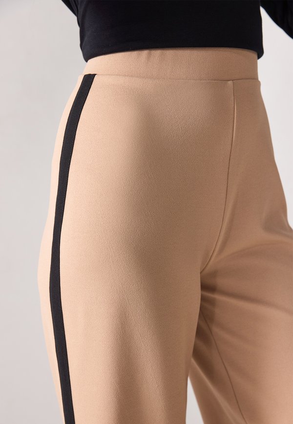 Trousers - warm taupe2