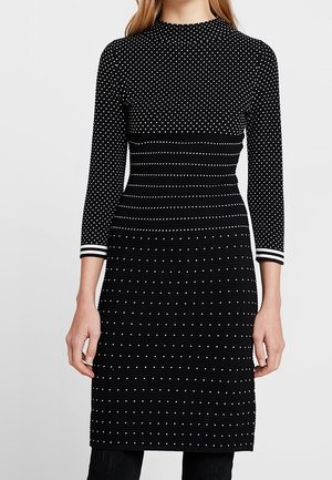 Robe pull - black