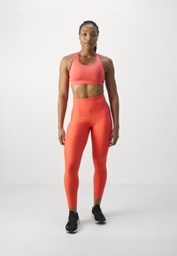 Casall ICONIC BRA - Sports-BH-er med medium støtte - deep coral