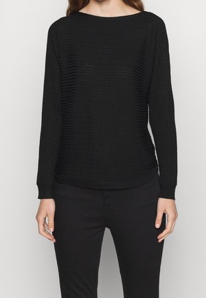 Stickad tröja - black