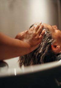 MONPURE STRENGTHENING SILK PROTEIN SHAMPOO - Schampo