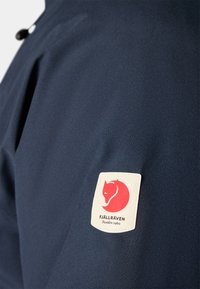 Fjällräven HC HYDRATIC PADDED TRAIL JKT M - Vinterjakker - dark navy