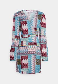 Δεν επιλέχθηκε, molten lava