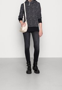 Ragwear Luvtröja - black