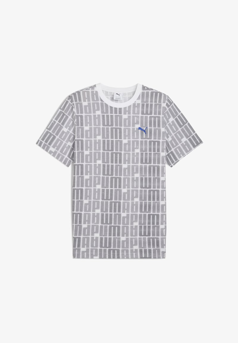 Šedé a bílé vzorované tričko s kulatým výstřihem, krátkými rukávy a modrým logem Puma na hrudi. Vyrobeno z prodyšného materiálu.