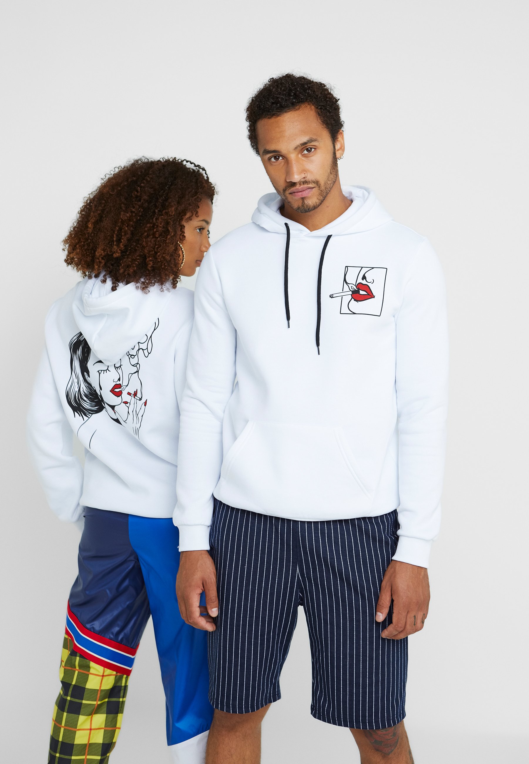 Pier One UNISEX - Hoodie - white - Zalando.de