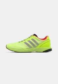 Unselected, lucid lemon/core black/bright red