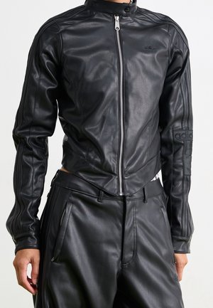 Kurtka ze skóry ekologicznej