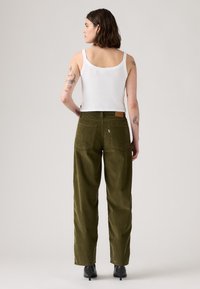 Levi's® BAGGY DAD - Relaxed fit jeans - ivy green