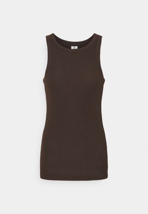 Débardeur marron ajusté sans manches avec un col rond, présenté sur un fond clair uni.