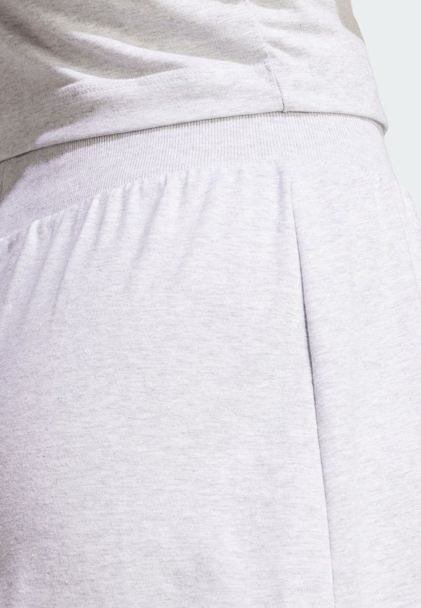 ESSENTIALS COLOR-POP SKORT - Sports skirt2