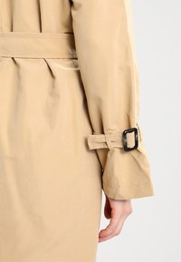 Vero Moda Prochowiec