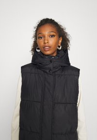 ONLY ONLDEMY OTW NOOS - Mellény - black