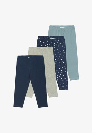 Négy pár leggings: sötétkék, világoskék, szürke és tengerészkék fehér csillagokkal. Mindegyik elasztikus derékpánttal és puha pamut textúrával rendelkezik.