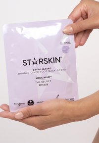 STARSKIN MAGIC HOUR FOOT MASK - Foot Mask