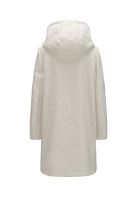 Weißer, strukturierter Mantel mit langen Ärmeln und Kapuze, von hinten vor einem einfarbigen weißen Hintergrund gezeigt.