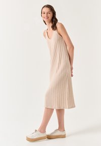 Jimmy Key Strickkleid - stone