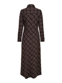 Robe marron foncé à manches longues et longueur cheville, avec motif à carreaux blanc, poignets à boutons et col pointu, vue de dos.