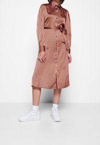 JDY Robe chemise - brown