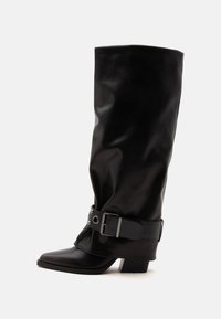 Επιλέχθηκε, black