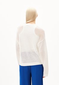 ARMEDANGELS Pullover - off-white