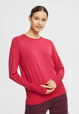 Long sleeved top - cherry red